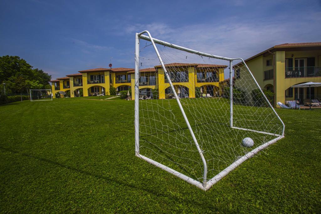 Residence Karina Moniga del Garda Exterior photo